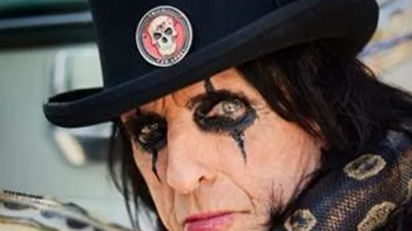 O Alice Cooper επιστρέφει στην Αθήνα για τα 30 χρόνια του Rockwave