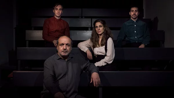 Το "Ζουβέ-Ελβίρα" μεταφέρει επί σκηνής τη διδασκαλία και την αγάπη του Λουί Ζουβέ για το θέατρο