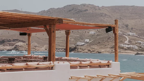 Πρώτη γεύση από το ολοκαίνουργιο "Ftelia Pacha" στη Μύκονο