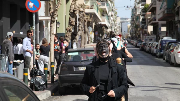 Updated | Ανοιχτό κάλεσμα συμμετοχής στο 10th Handmade & Recycled Theater Festival