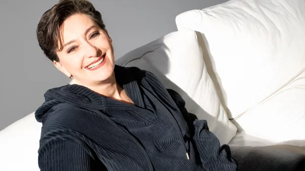 Η Ηρώ "τραγουδά τους ποιητές" στο "Half Note"