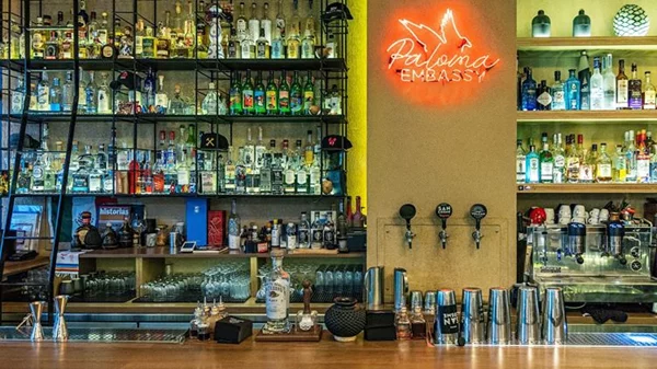 Στον αγαυένιο κόσμο του 'Barro Negro Athens'