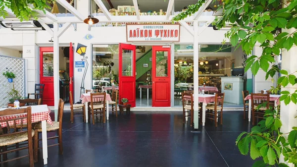 Το "Λαϊκόν" είναι το οινομαγειρείο της καρδιάς μας