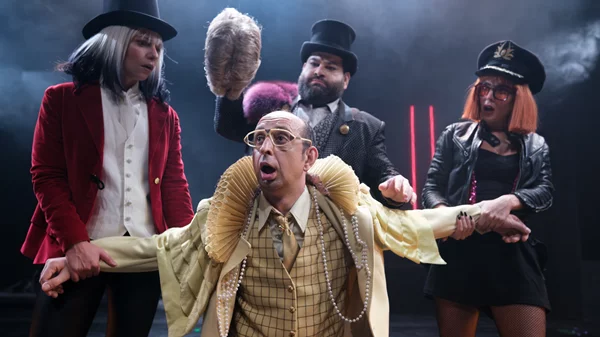 "Δωδέκατη νύχτα": Δείτε τις πρώτες φωτογραφίες από την παράσταση του Γιάννη Κακλέα