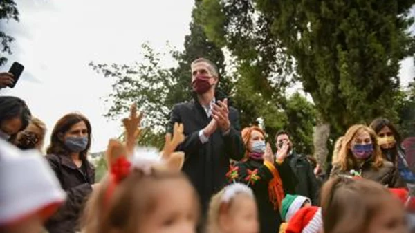 Η Χριστουγεννιάτικη γιορτή στο Γηροκομείο Αθηνών χάρισε δυνατές στιγμές συγκίνησης