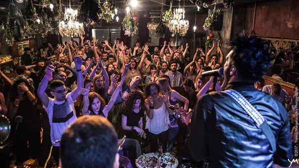 Γιορτές στον "Σταυρό του Νότου"