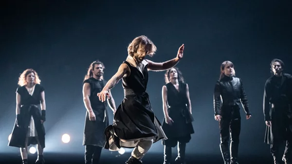 Η Ξανθούλα Ντακοβάνου μας ταξιδεύει από τις μουσικές παραδόσεις της Ηπείρου στη world jazz