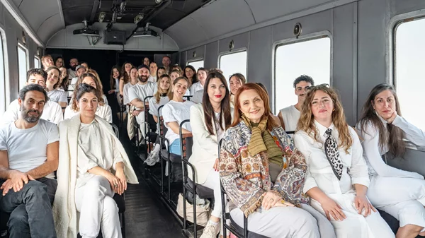 Το Φεστιβάλ Νέων Καλλιτεχνών "Τα 12 Κουπέ" επιστρέφει για 13η χρονιά στην Αμαξοστοιχία - Θέατρο το Τρένο στο Ρουφ