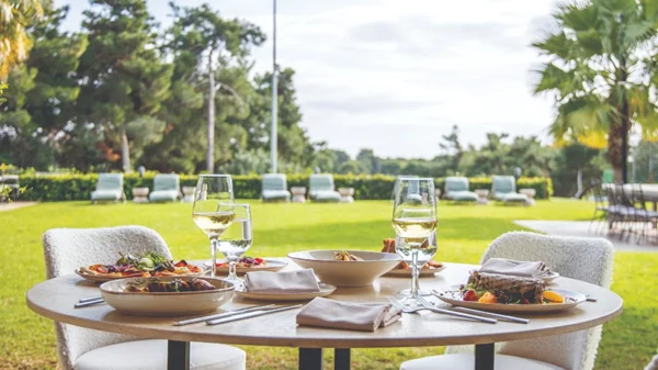 "Colonial": Η κομψή αποικία του fine dining