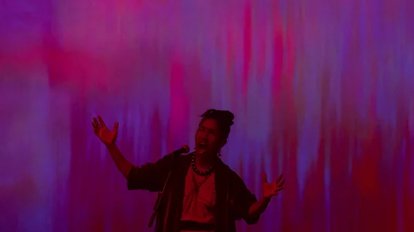 Borderline Festival 2022, μέρα 1: Διακρίσεις, απογοητεύσεις και φόροι τιμής στο αναπάντεχο