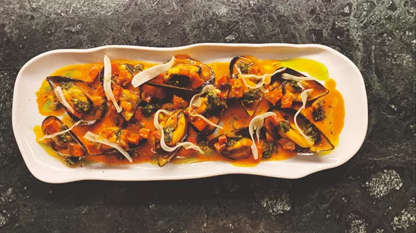 "1790 Wine Cave", Φολέγανδρος