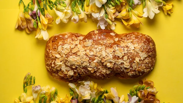 Γλυκά για το Πάσχα στα ζαχαροπλαστεία της Αθήνας