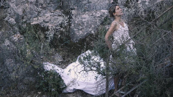 "Πού έδυ μου το κάλλος": Μια site-specific performance στη σιδερένια σκάλα του Λυκαβηττού