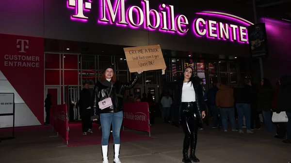 Το WORLD PASS powered by Telekom είδε live τον Justin Timberlake στο T-Mobile Center και αναμεταδίδει!