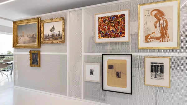 Με τη ματιά μιας γυναίκας συλλέκτριας: η Ειρήνη Παναγοπούλου μας ανοίγει τη συλλογή της