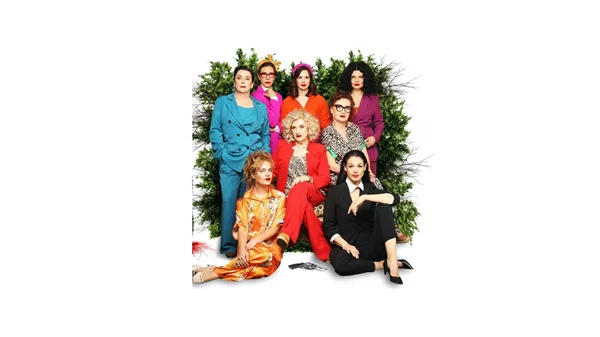 "8 γυναίκες": Κωμωδία μυστηρίου για δυνατούς λύτες