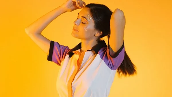 Η Νεφέλη Φασούλη παρουσιάζει το μοναδικό μουσικό της σύμπαν στο "Gazarte Ground Stage"