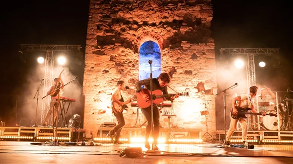 Το ηλιόλουστο καλοκαίρι του Jack Savoretti