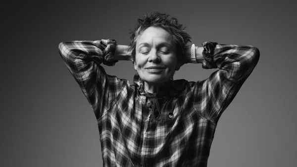 H Laurie Anderson σε μία συζήτηση με τον Paul Holdengräber στην Κεντρική Σκηνή της Στέγης