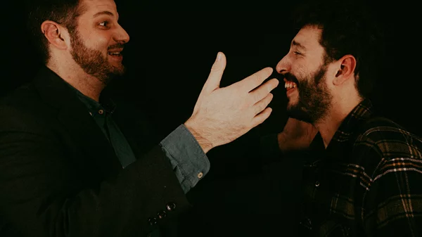 "Βασιλιάς Βαγγέλης Β' o Λεβεντόκαρδος": Μια ολοκαίνουργια ελληνική κωμωδία