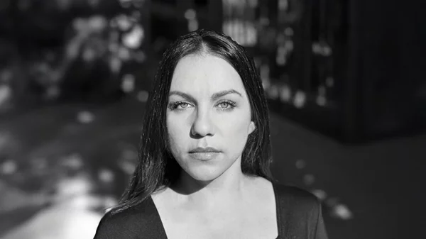 "Dare to Dance / Try Not to Dance": Μια μουσική εξερεύνηση του ρυθμού με τη Μάτα Κατσούλη στην Εναλλακτική Σκηνή της ΕΛΣ