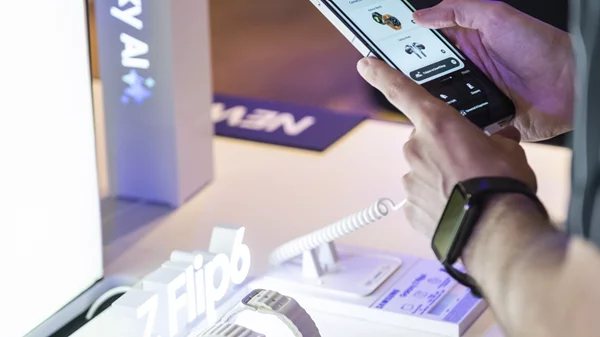 Τα νέα Galaxy Z Fold6 και Z Flip6 μαζί με τα ολοκαίνουργια wearables της Samsung διαθέσιμα σε Ελλάδα και Κύπρο