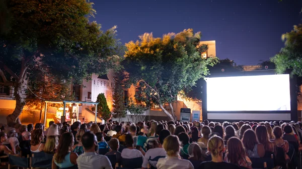 Το 13ο Φεστιβάλ Κινηματογράφου Αιγαίου είναι ο σινεφίλ φάρος που μας δείχνει το δρόμο για Πάτμο