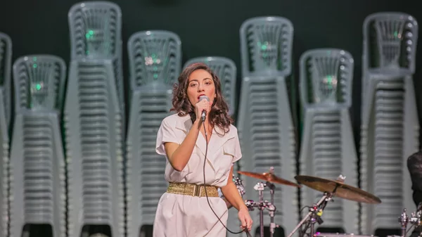 Ανάσταση σε ένα διαδικτυακό πανηγύρι με την ομάδα του Θανάση Δεληγιάννη