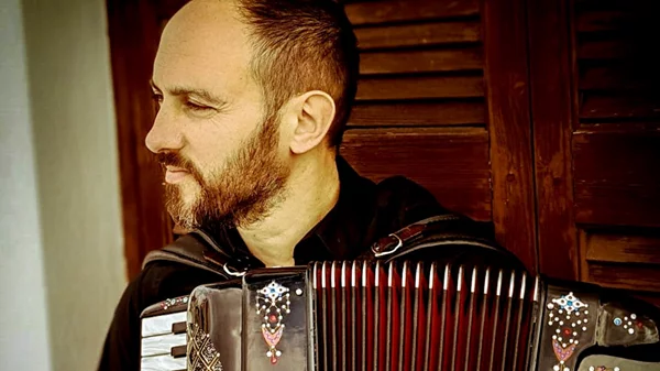 Το Pablo Contestabile Trio σε ένα live με αργεντίνικους και βραζιλιάνικους ρυθμούς