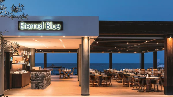 "Eternal Blue", Κρήτη