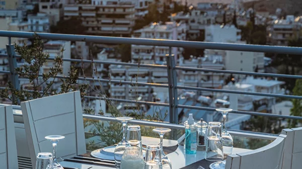 ''Μπαλκόνι στις Κυκλάδες''