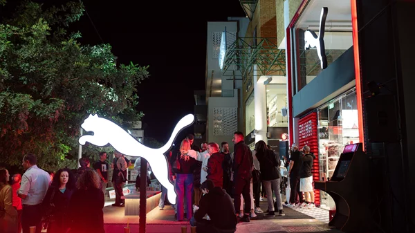 PUMA x COCA COLA: H Puma γιόρτασε τη νέα της, exclusive συλλογή, με ένα super party εμπνευσμένο από τα παλιά!