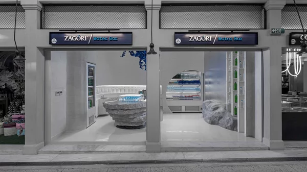 Το πρώτο ΖΑΓΟΡΙ Water Bar στην Αγορά Μοδιάνο στη Θεσσαλονίκη