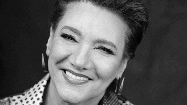 Η Ελένη Βιτάλη και οι Τζουμ στήνουν την "Βεγγέρα της Ελένης"