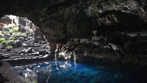 To Jameos del Agua στο Λανθαρότε στις Κανάριες Νήσους είναι ένα θαύμα της φύσης