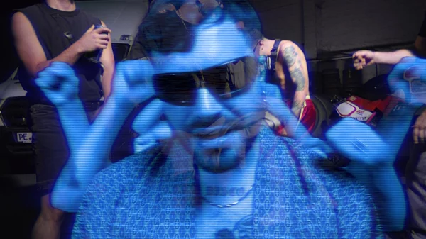 Νεκροτσουλήθρα και Τακι Τσαν & DJ ALX σε μια βραδιά ξέφρενου μουσικού χάους