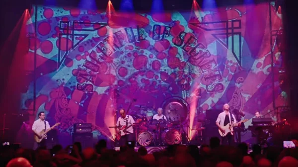 Ο θρυλικός ντράμερ των Pink Floyd, Nick Mason και η μπάντα του έρχονται στην Ελλαδά τον Ιούνιο