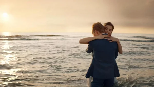 Άλμα Χοδορόφσκι: Η Γαλλίδα σταρ του θρίλερ "Δωμάτιο 108" μιλάει αποκλειστικά στη Madame Figaro