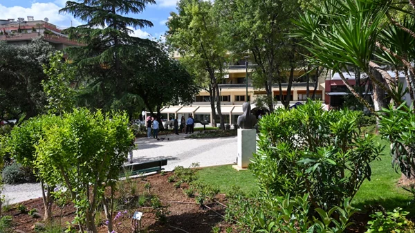 Δήμος Αθηναίων: Η γειτονιά των Αμπελοκήπων απέκτησε έναν σύγχρονο χώρο πρασίνου