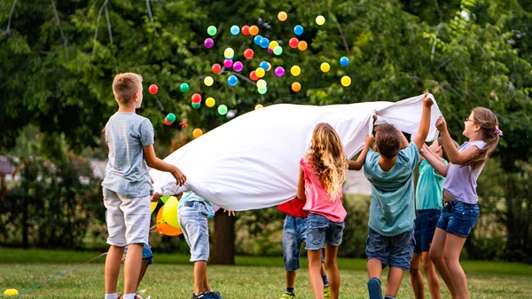 Τι να αποφασίσεις τελικά για τη κατασκήνωση φέτος;