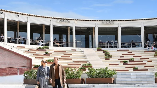 Ένα μοναδικό Black Friday Shopping Experience σας περιμένει στο Mediterranean Cosmos