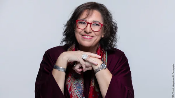 "Άκουσε τη φωνή μου κι έλα": Η Μαρία Φαραντούρη σε ένα μουσικό αφιέρωμα στον Ιάκωβο Καμπανέλλη