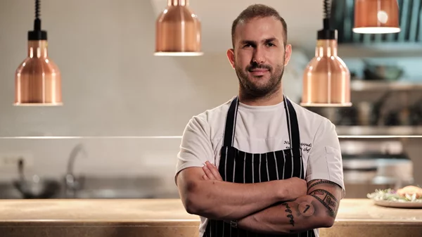 Για τον Νίκο Ισπυρούδη, η γεύση θέλει αλήθεια