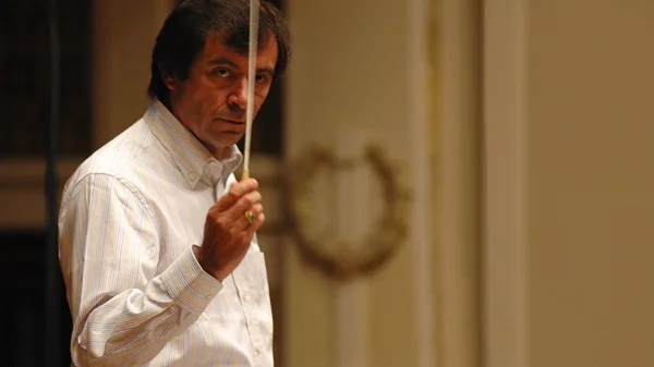 "Nino Rota & Ennio Morricone": Ο Marcello Rota διευθύνει τη Φιλαρμόνια Ορχήστρα Αθηνών στο Christmas Theater