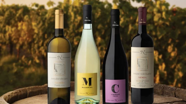 Κτήμα Νικολάου: Κάθε κρασί και μια διαφορετική μνήμη Χριστουγέννων!