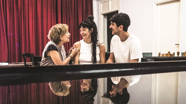 Μικρό Θέατρο Αρχαίας Επιδαύρου: Η σύγχρονη ελληνική γραφή συναντάει τους αρχαίους μύθους