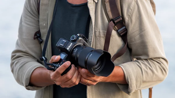 Νέος φακός πλήρους κάδρου NIKKOR Z 50mm f/1.4 οτιδήποτε άλλο εκτός από τυπικός