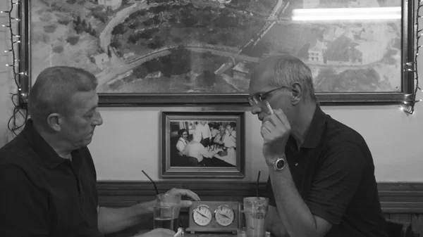 Πώς φτιάχτηκαν οι αφίσες των καλύτερων ελληνικών ταινιών της χρονιάς: "Πανελλήνιον"