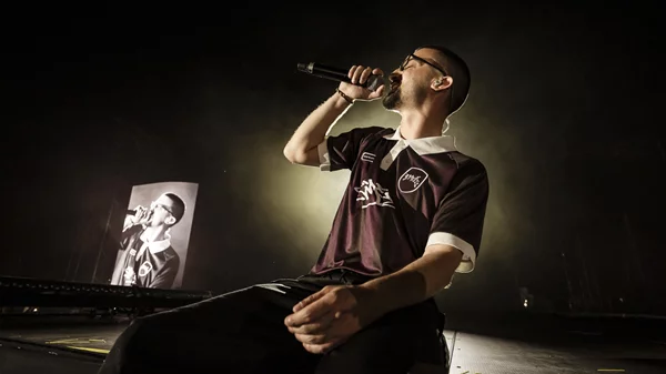 Ηighlights από την ιστορική ραπ βραδιά στο ΟΑΚΑ με πρωταγωνιστή τον Bloody Hawk