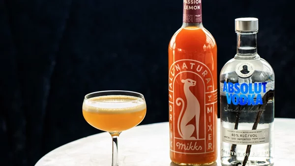 Η Pernod Ricard Hellas αναλαμβάνει τη διανομή των φυσικών cocktail mixers Mikks στην Ελλάδα